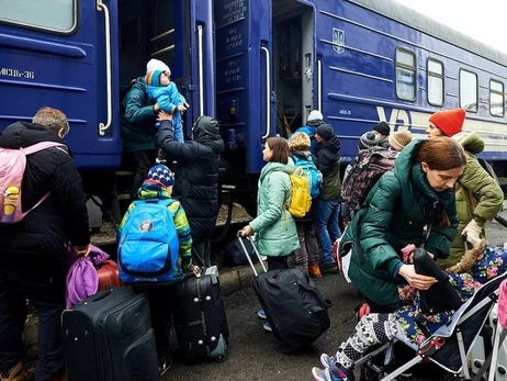 На Харківщині невдовзі розпочнуть обов'язкову евакуацію сімей з дітьми із Великобурлуцького напрямку