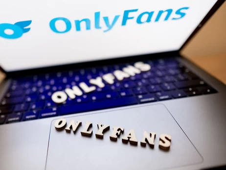 Украинские модели OnlyFans задолжали государству почти 385 миллионов гривен