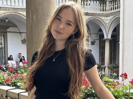 Дівчинка з Лапаївки, яка загинула внаслідок російської атаки на Львівщині, мріяла стати моделлю