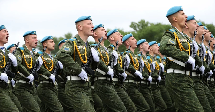 Білорусь привела свої війська у повну бойову готовність для нібито 