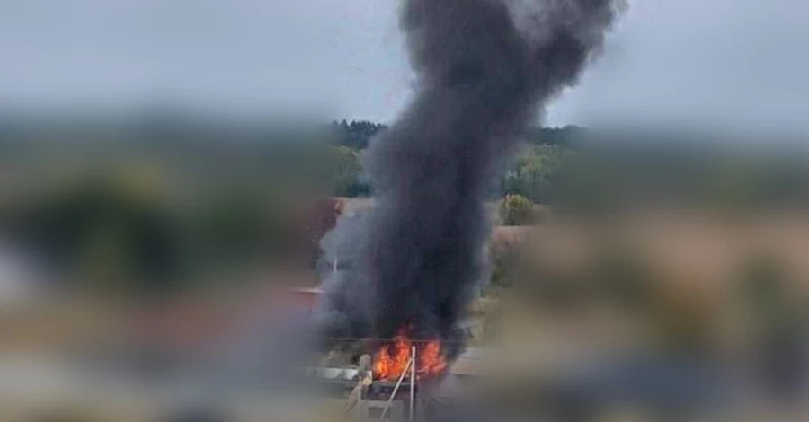В результате дроновой атаки на Чернигов пострадали пять человек (обновлено)