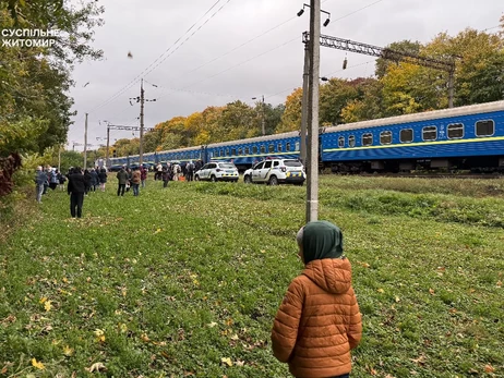 Поезда