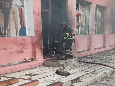 На Чернігівщині росіяни вдарили дроном по магазину