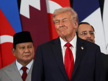 Дональд Трамп поскаржився, що на обкладинці Time розмістили його 