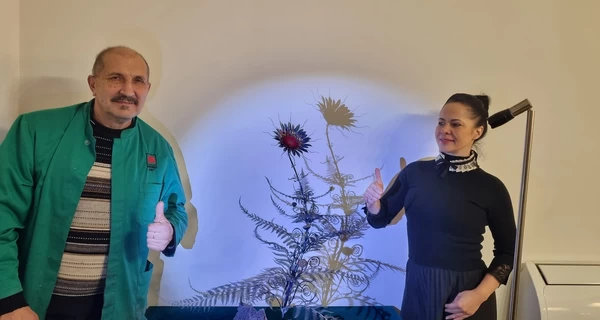 Из обломков вражеской ракеты: ювелир со Львовщины создал единственный в мире «Цветок папоротника» 