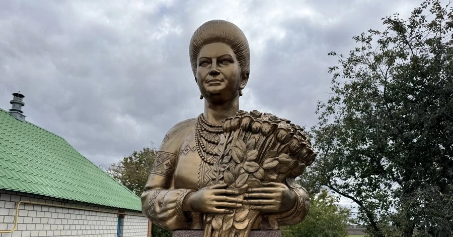 Все, как и при ее жизни: журналистам показали дом, в котором жила Раиса Кириченко