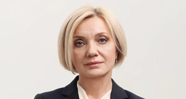 Омбудсмен просить Раду вилучити російську зі списку мов, які потребують захисту