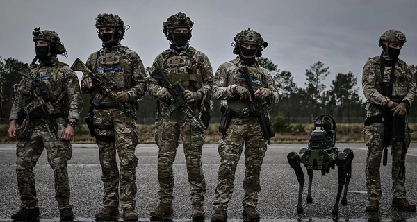 Зброя з «Термінатора» та «Хижака» вже в армії: фантастика стала реальністю 