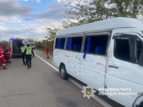 На Одещині перекинувся мікроавтобус з пасажирами, є травмовані