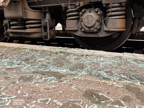 РФ завдала нового удару по Сумах, пошкоджено вокзал та вагони