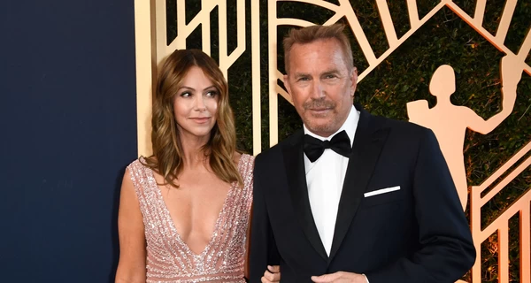 Экс-супруга Кевина Костнера вышла замуж за его бывшего друга