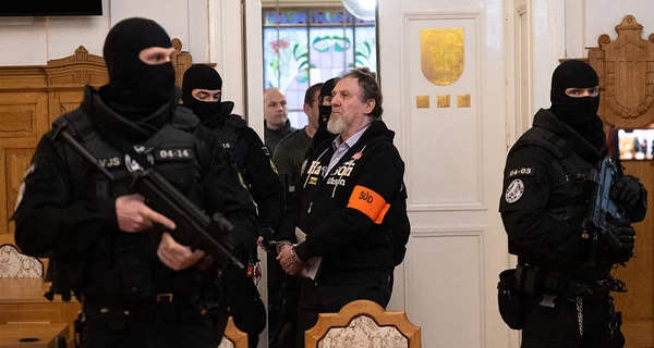 У Словаччині поета засудили до 21 року в'язниці за замах на прем'єра Фіцо