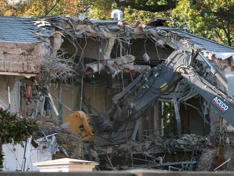 Будівництво у Білому домі: у будівлі повністю знесли східне крило