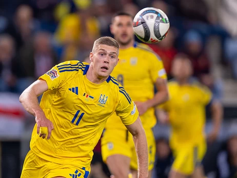 Футболіст збірної України Довбик залишить італійський клуб 