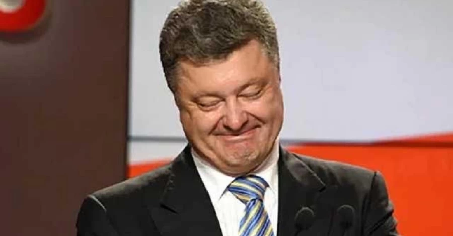 Военные пристыдили Порошенко, который незаконно обогащался во время войны, захватив помещения в сердце Киева