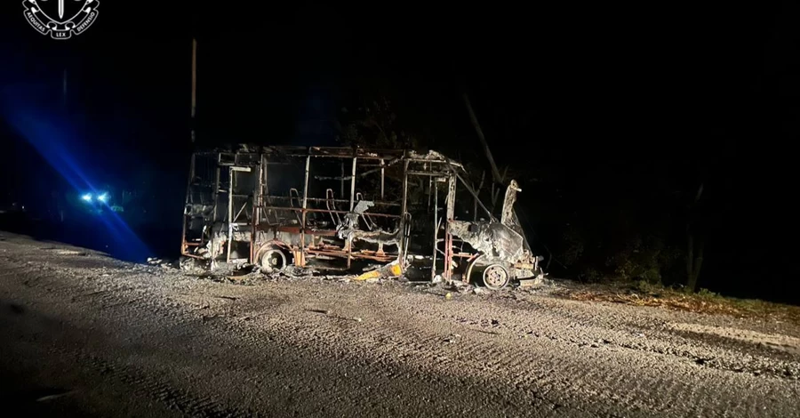 Удар по мікроавтобусу у Сумському районі: один загиблий, 13 постраждалих