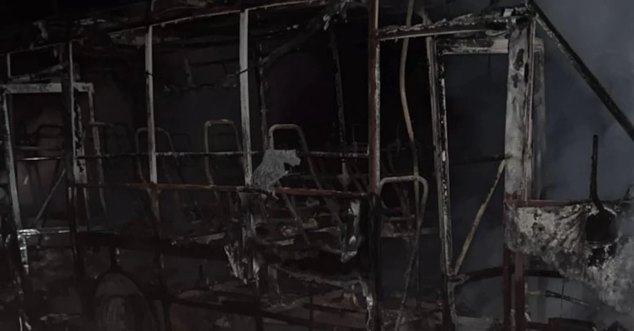 На Сумщине в больницах остаются девять пострадавших от удара дрона РФ по микроавтобусу, в их числе ребенок