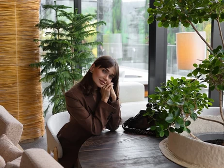 Блогер Саша Бо розповіла про пластичну операцію на обличчі та її наслідки: Мріяла про це вже давно