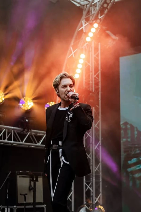 EL Кравчук рассказал о своем заработке и признался, на что тратит деньги