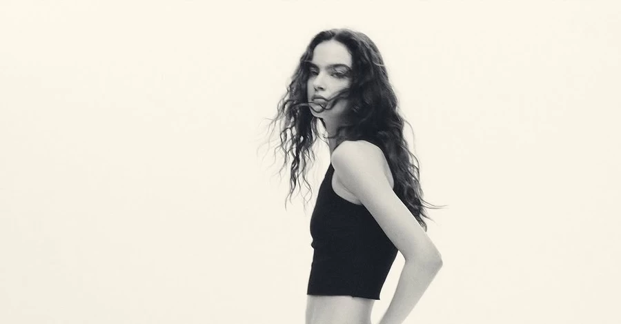 Украинка Вера Бошкова стала лицом кампейна бренда KHY Кайли Дженнер