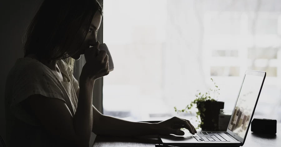 Щотижня мільйон користувачів використовує ChatGPT як заміну психолога чи психіатра