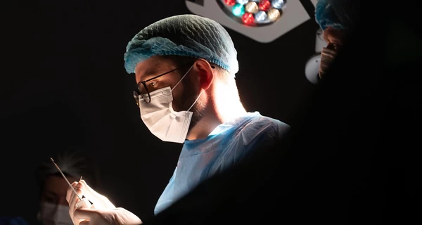 Одесского хирурга отправили под домашний арест по делу о смерти застройщика Кивана