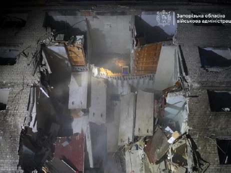 Росіяни атакували Запоріжжя - є влучання у гуртожиток, багато людей травмовані