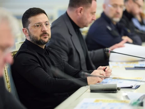 Зеленський зібрав членів уряду та визначив головні завдання на наступні 100 днів