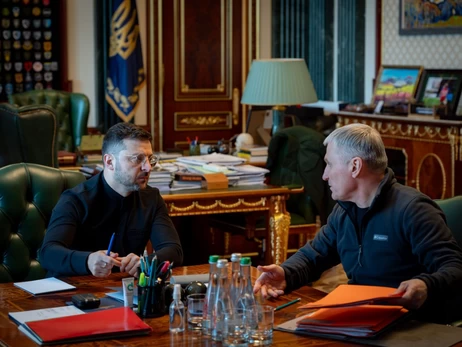 Нові нафтові санкції проти Росії завдали їй перших збитків, — Зеленський