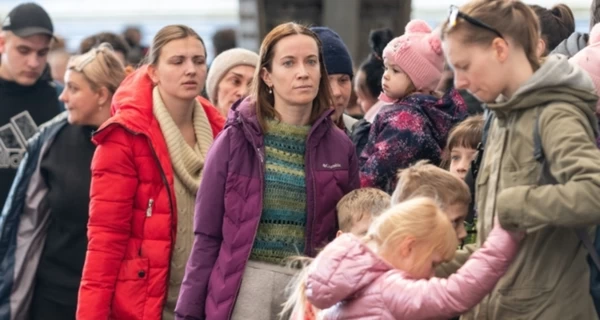 Безопасность есть – покоя нет: как адаптация беженцев за границей становится испытанием для психики