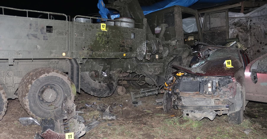 У ДТП біля Львова загинуло четверо військових