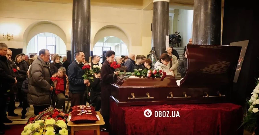 У Києві попрощалися з диригентом Ансамблю ЗСУ Дмитром Антонюком