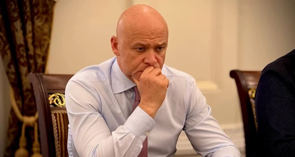 Суд отправил под домашний арест экс-мэра Одессы Труханова по делу о наводнении