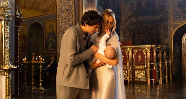 Леся Никитюк окрестила 4-месячного сына и рассекретила его имя