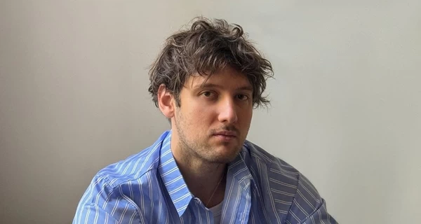 Сыну Коляденко разбили машину после концерта в Киеве