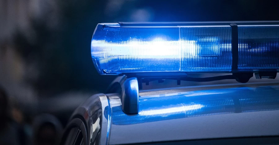 У Польщі затримали стрімера, який зривав українські прапори