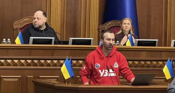 Лещенко пришел в Раду в худи 