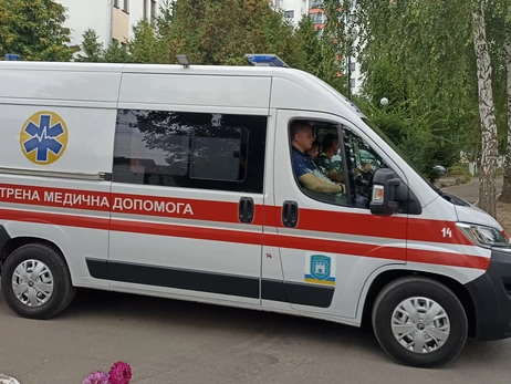 В Сумской области россияне атаковали дронами  автомобиль и трактор - есть погибшие и раненые 