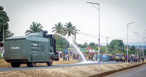 В Танзании оппозиция обвинила полицию в уничтожении тел сотен погибших во время протестов