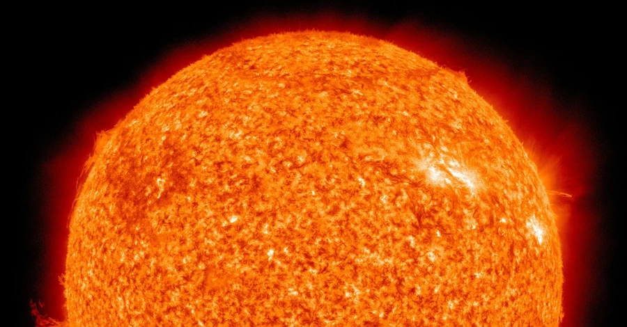 На Землю обрушилася потужна магнітна буря: Сонце увійшло в пік 25-річного циклу