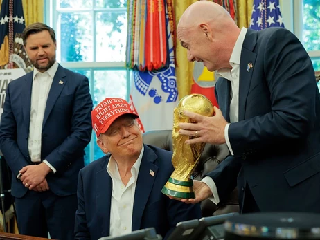 Трампу замість «Нобелівки» можуть вручити футбольну премію миру