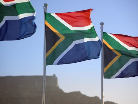 Власти ЮАР получили сигналы бедствия от 17 своих воюющих в Украине граждан