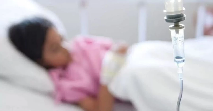 У Львові в шкільній їдальні отруїлися діти - 10 осіб госпіталізували