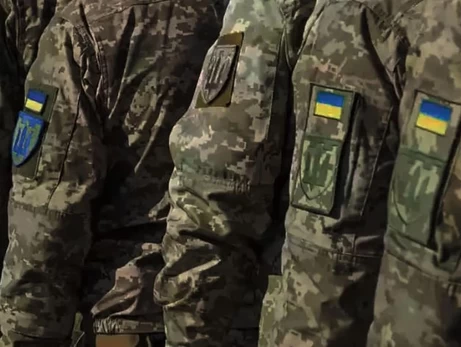 В Тернополе мужчина выпал с пятого этажа здания ТЦК - полиция выясняет обстоятельства 