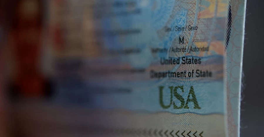 США відмовлятимуть у візах пенсіонерам та людям з хронічними захворюваннями