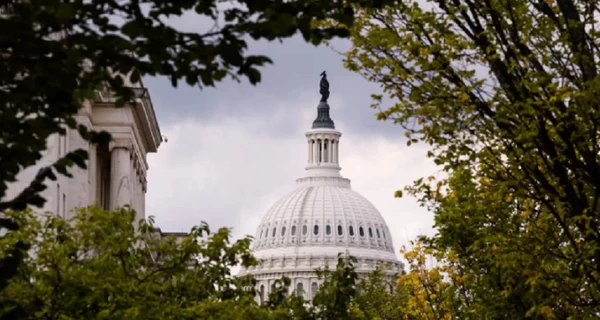 Шатдаун в США заканчивается: Сенат проголосовал за возобновление работы правительства