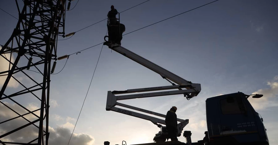 Во вторник графики отключений света будут действовать круглосуточно 