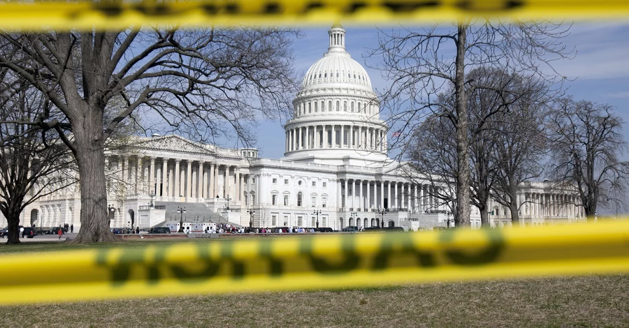 Сенат США проголосував за відновлення роботи федерального уряду