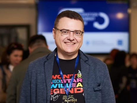 Внезапно умер издатель и соучредитель 