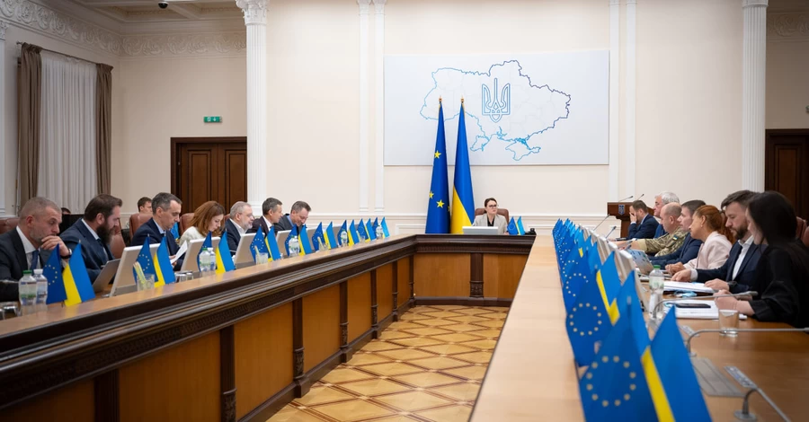 Кабмін достроково припинив повноваження наглядової ради 